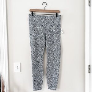 NWT OLD NAVY LEGGINGS!